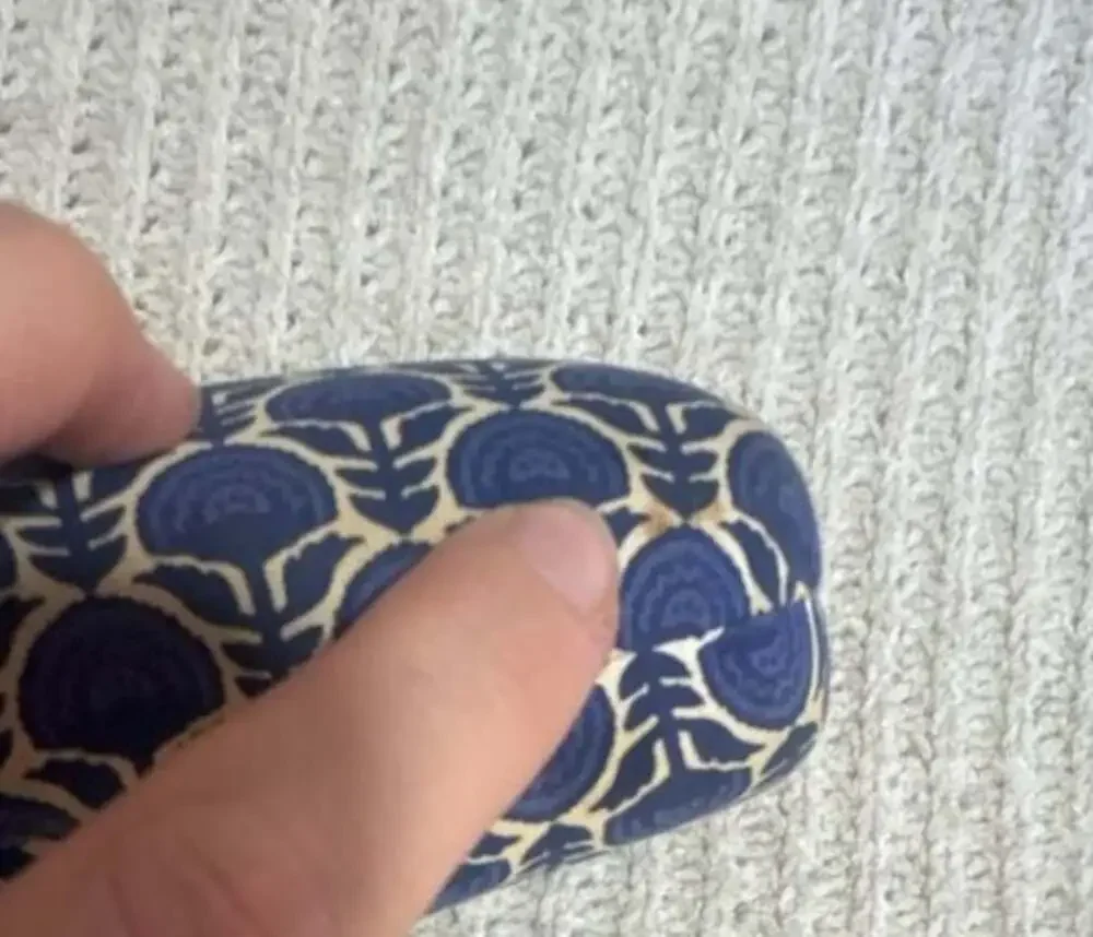 Vera Bradley Sunglasses or Eyeglasses Case, Painted Medallions Blue Gray